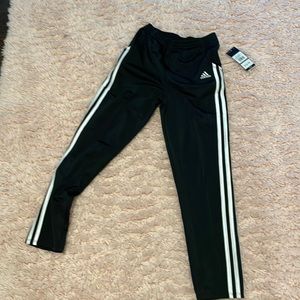 Girls Addis’s sweat pants